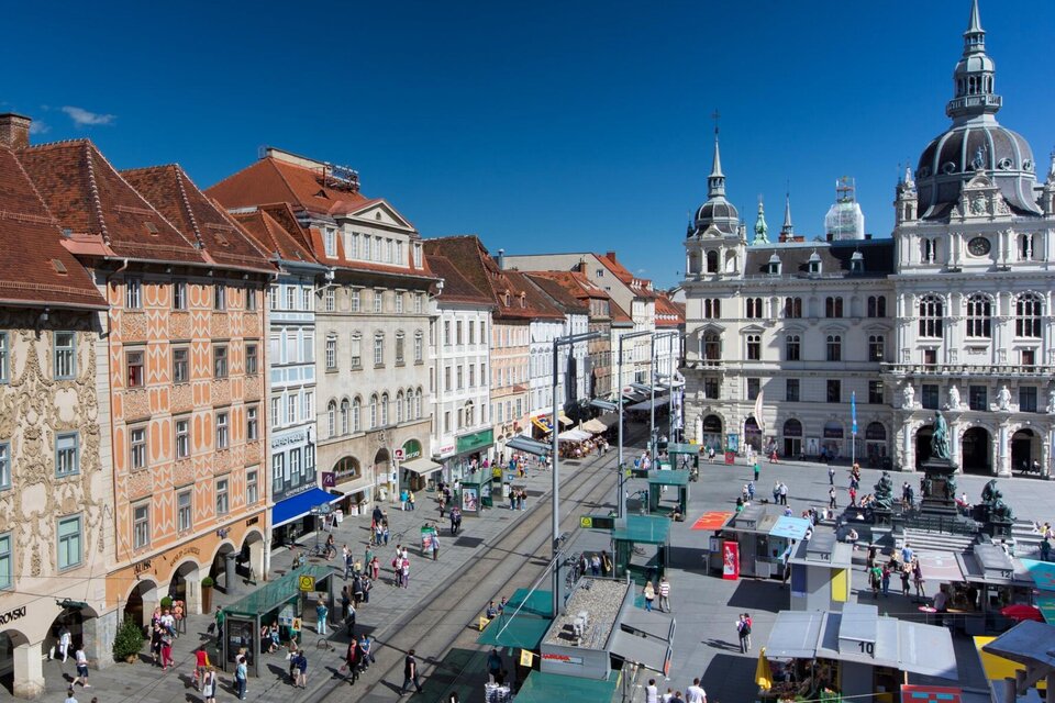Hauptplatz & Town Hall - Impression #1 | © Graz Tourismus-Harry Schiffer