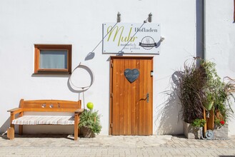 Farm Shop Muhr_Entrance_Eastern Styria | © Helmut Schweighofer