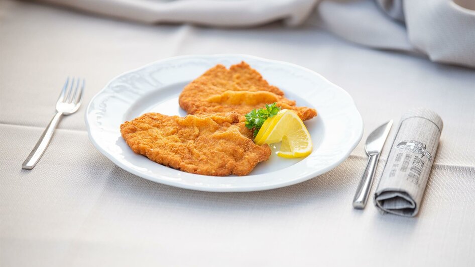 Jogllandhotel_Wiener Schnitzel_Oststeiermark | © Jogllandhotel Prettenhofer