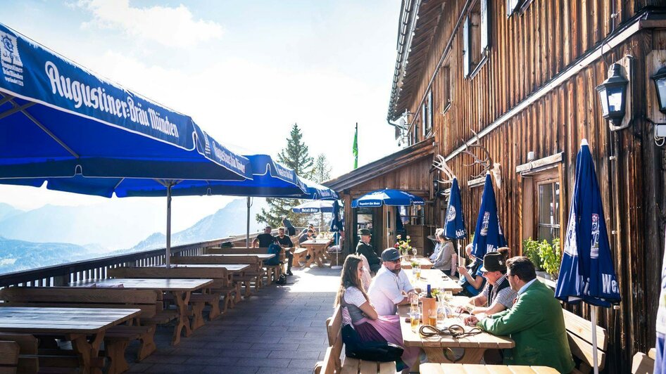 Loserhütte, Altaussee, Terrasse | © Chris Gütl