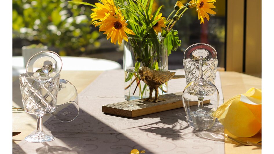 Sommerfeeling auf der Terrasse | © Malerwinkl