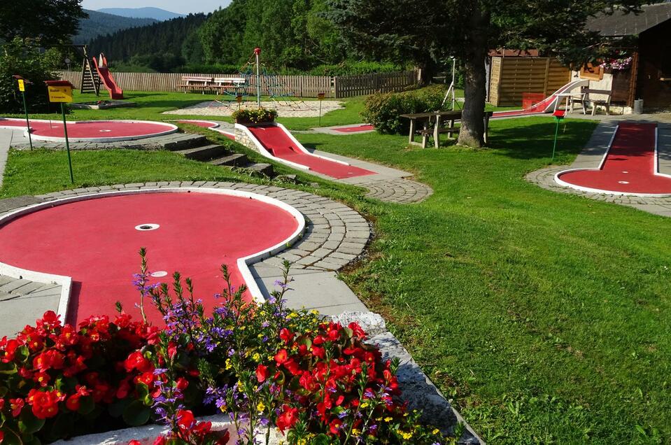 Minigolf Fischbach - Impression #1 | © Tourismusverein Sagenhaft Fischbach