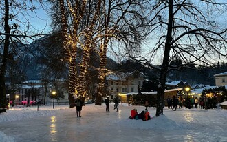 Skating rink, Bad Aussee at the Advent market | © TVB Ausseerland Salzkammergut/Gabi Grill