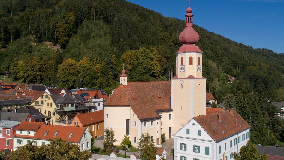 Pfarrkirche Anger_Außenansicht_Oststeiermark | © Tourismusverband Oststeiermark