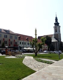 Hauptplatz mit Pfarrkirche | © Marktgemeinde Gnas