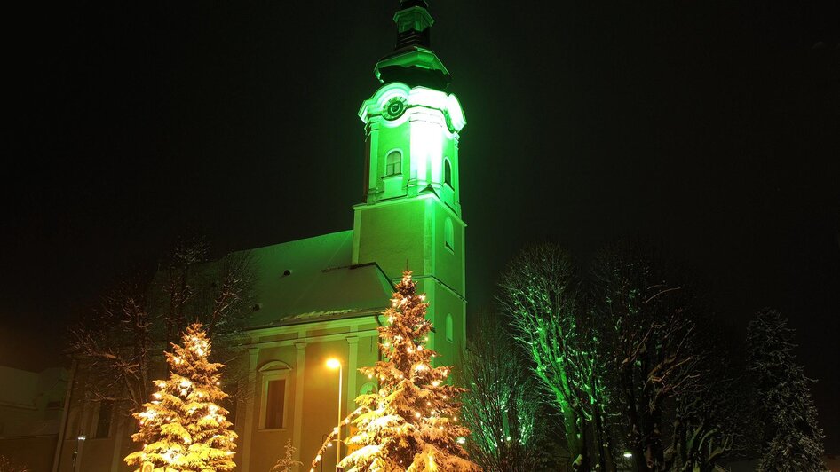 Kirche Gnas im Advent | © Marktgemeine Gnas