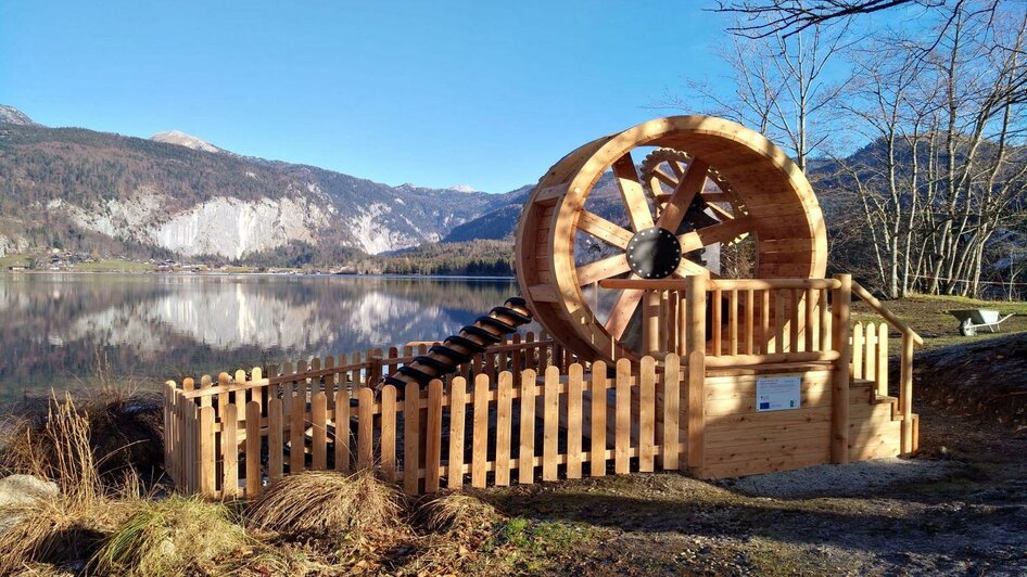 Cafe im Jufa Hotel, Grundlsee, Spielplatz | © Jufa Hotels