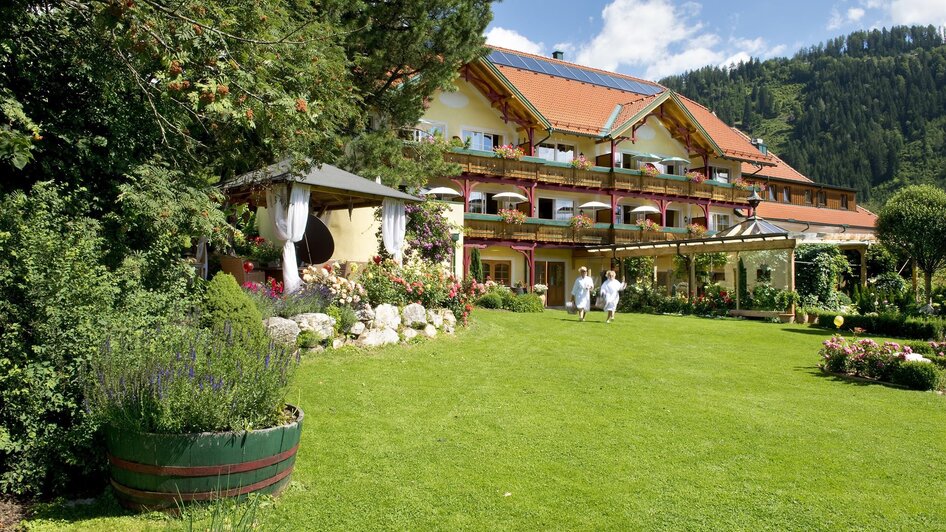 Rosenhof Aussen | © Restaurant Hotel Rosenhof