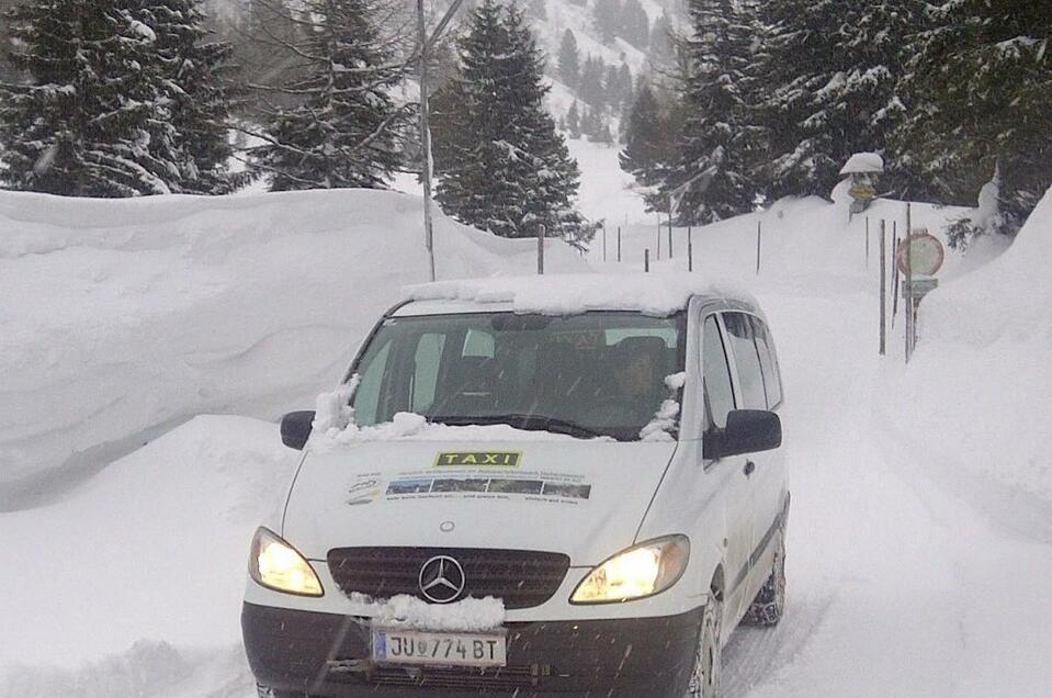 Rodel-Taxi Edelrautehütte-Parkplatz - Impression #1 | © Taxi Kandler