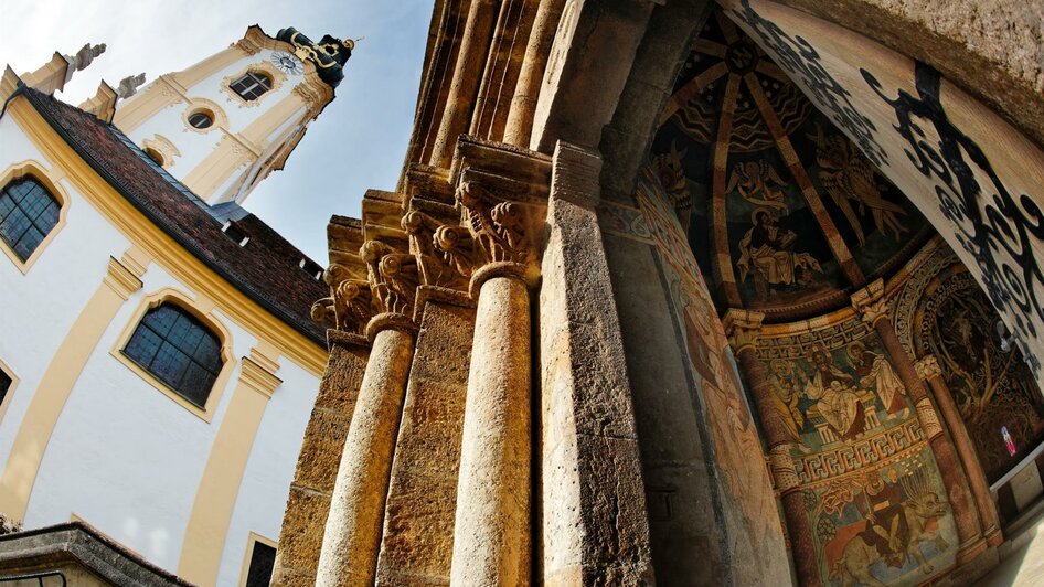 Kirche und Karner_Bauten_Oststeiermark | © Tourismusverband Oststeiermark