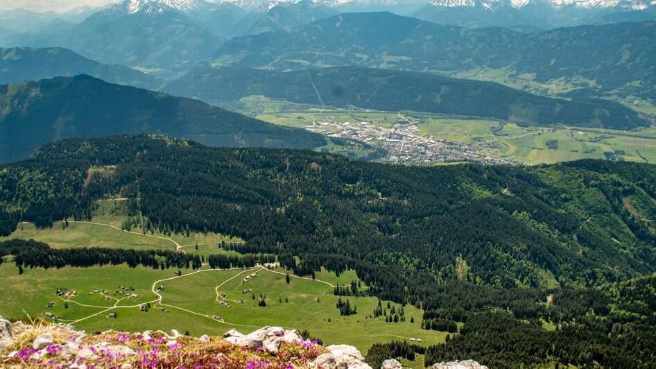 Hinteregger Almen mit Liezen im Hintergrund | © Christian Scheucher