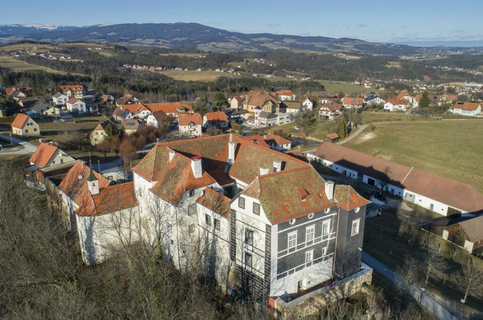 Aichberg Castle - Impression #1 | © Tourismusverband Oststeiermark