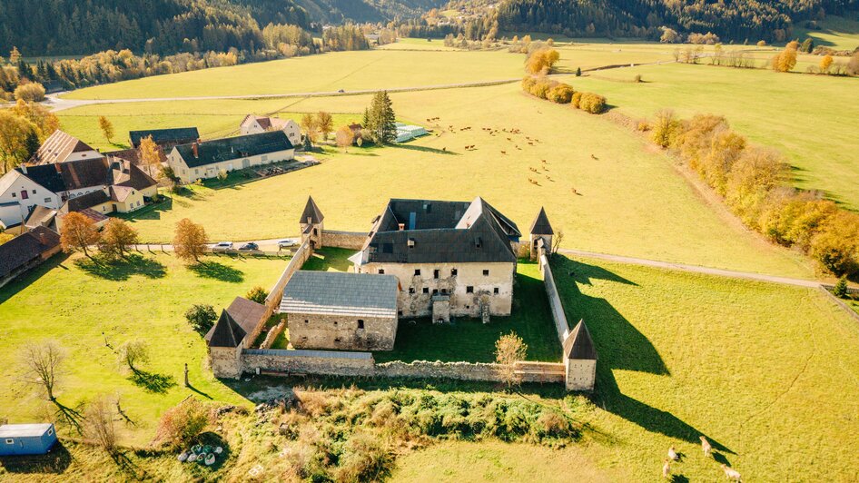 Schloss-Hanfelden-Ansicht1-Murtal-Steiermark | © Karl Steinergger