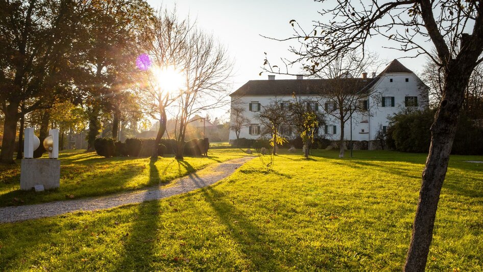 Schloss Hartberg_Schlosspark_Oststeiermark | © Tourismusverband Oststeiermark