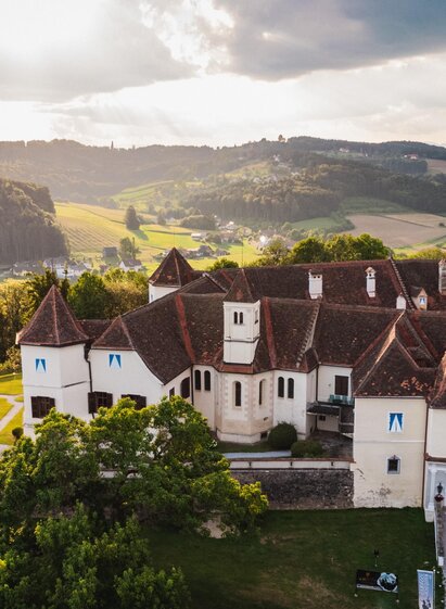 Blick auf das Schloss Kornberg | Matthew Nelson