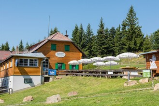 Alpine Shelter Masenberg_Outside_Eastern Styria | © Helmut Schweighofer