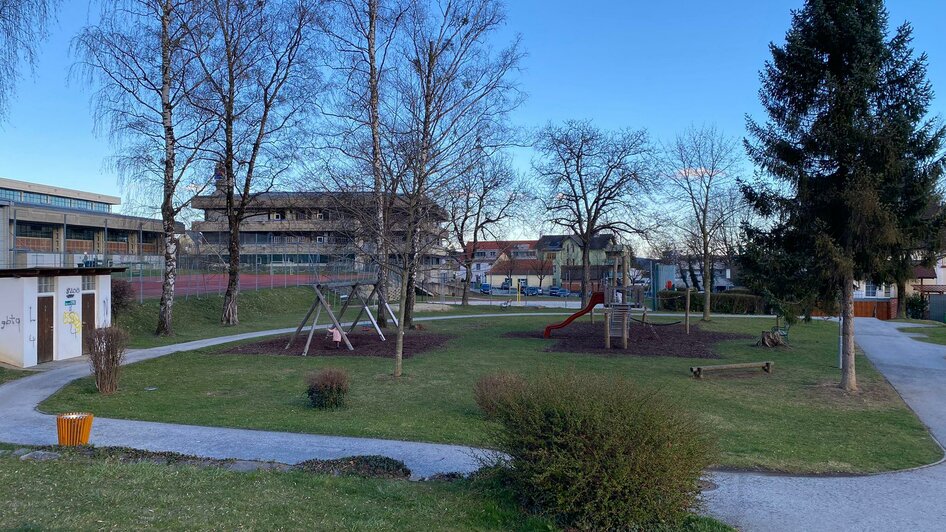 schillerpark_Playground_Eastern Styria | © Nina Ressl Schillerpark_Spielplatz_Oststeiermark | © Nina Ressl