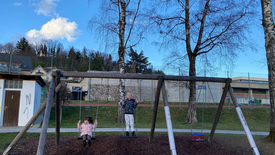 schillerpark_swing_Eastern Styria | © Nina Ressl Schillerpark_Schaukel_Oststeiermark | © Nina Ressl