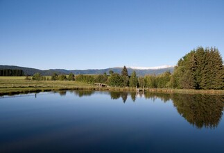 Sportfischen mit Blick auf den Zirbitzkogel | © Sportfischerei Peinhaupt