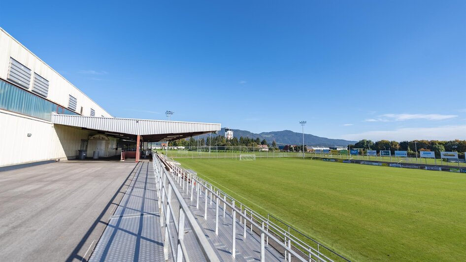 Sportzentrum-Außenansicht2-Murtal-Steiermark | © Anita Fössl