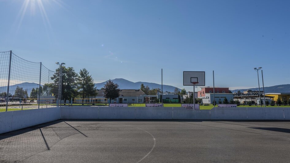 Sportzentrum-Außenansicht7-Murtal-Steiermark | © Anita Fössl