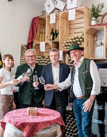 Wein-Rast-Platzl beim Buschenschank Thurner | © Gemeinde Bad Loipersdorf | © Gemeinde Bad Loipersdorf
