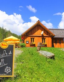 Zecki's Hütte | Anna Zechner | © Zecki's Hütte