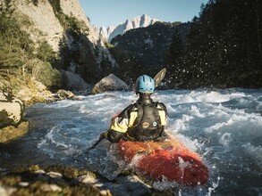 Kajakfahren auf der wilden Enns | © Stefan Leitner