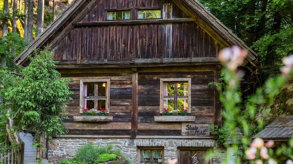 Außenansicht der Strutz-Mühle in Wies | © Die Strutz-Mühle