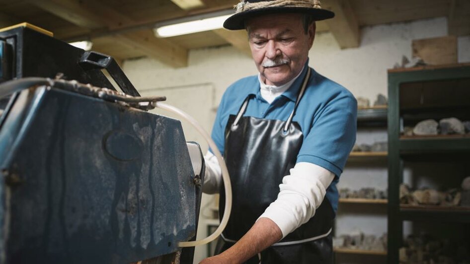 Arbeiten in der GeoWerkstatt | © Stefan Leitner