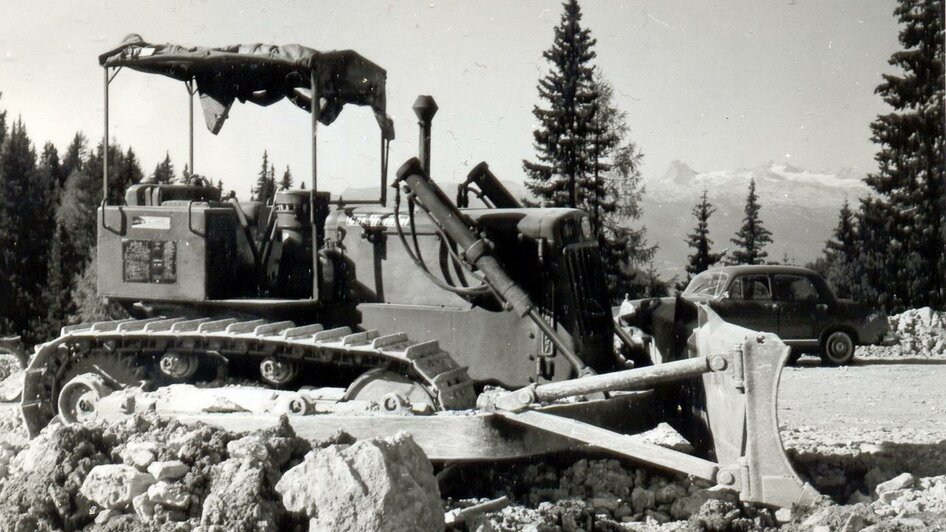 Errichtung der Tauplitzalm Alpenstraße um 1960