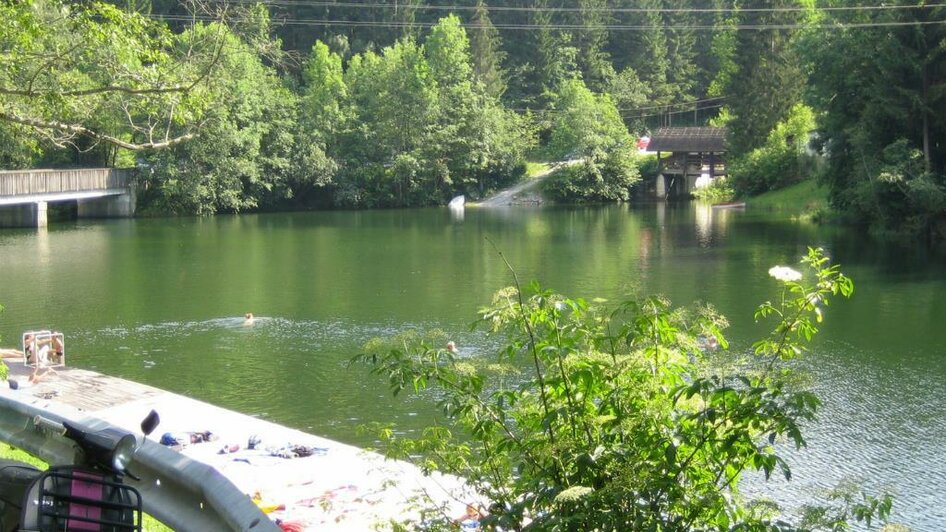 Hirzmann Stausee_Steg | © Georg Preßler