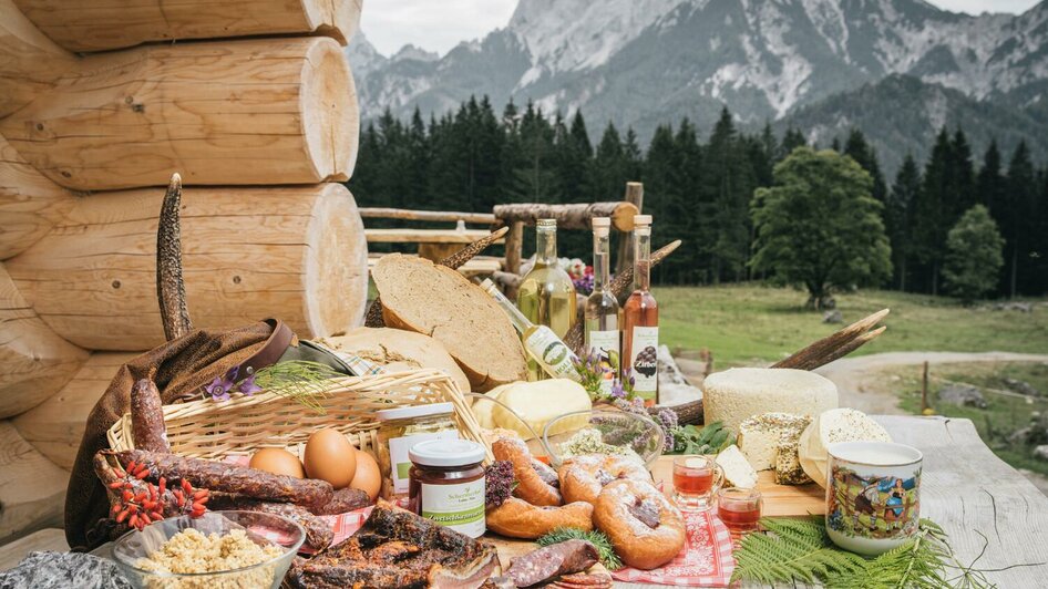 Hausgemachte kulinarische Spezialitäten | © Stefan Leitner