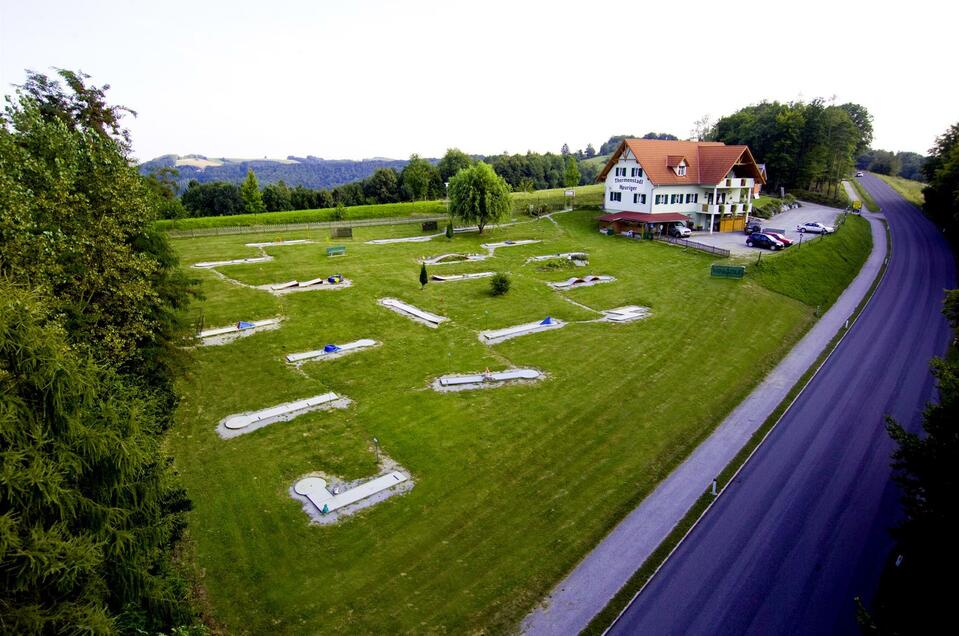 Mini golf course - Impression #1 | © Thermenstadl Heuriger