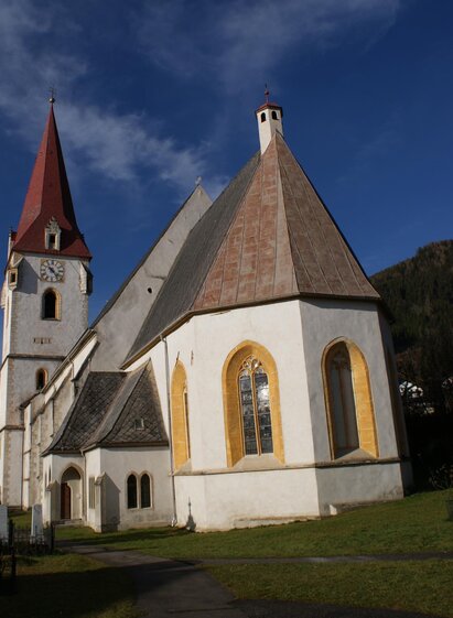 Pfarrkirche St. Peter Aussenaufnahme