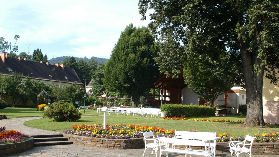 Rathauspark1