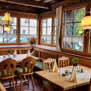 Gasthof Berndl, Altaussee, Veranda | ©  Petra Kirchschlager