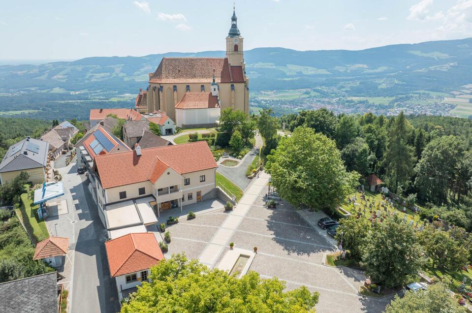 Luftaufnahme_Pöllauberg_Oststeiermark | © Helmut Schweighofer