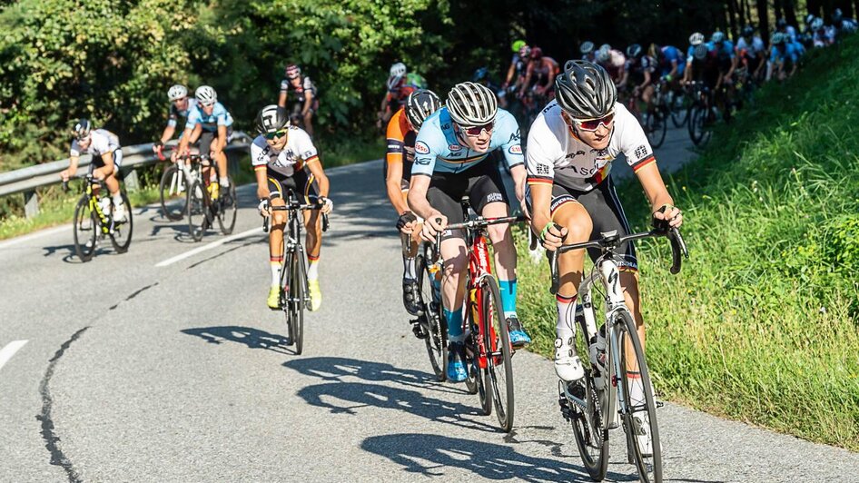 Internationale Radjugendtour - Start der 4. Etappe - Impressionen #2.3