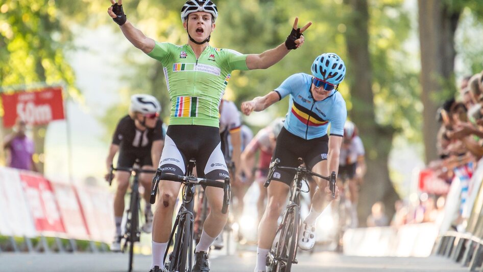 Internationale Radjugendtour - Start der 4. Etappe - Impressionen #2.1