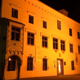Kammerhof Museum by night | © Ausseer Kammerhofmuseum