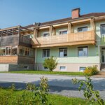 Photo of Double room, shower, toilet, balcony | © Pension Cäcilia