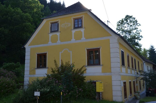 Ferienwohnung-Raabklamm_Herrenhaus_Außenansicht