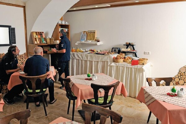 GasthofMoser-Frühstück-Murtal-Steiermark | © Gasthof Moser