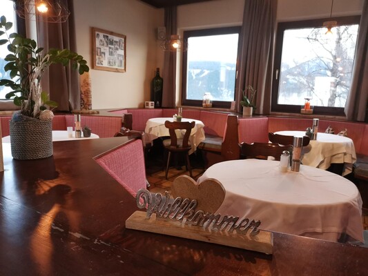Restaurant | © Pariente