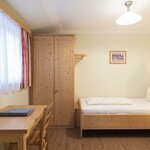 Photo of Single room, shower, toilet, 1 bed room | © Bernhard Bergmann