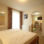 Photo of ap./combined living-bed-room/shower, WC