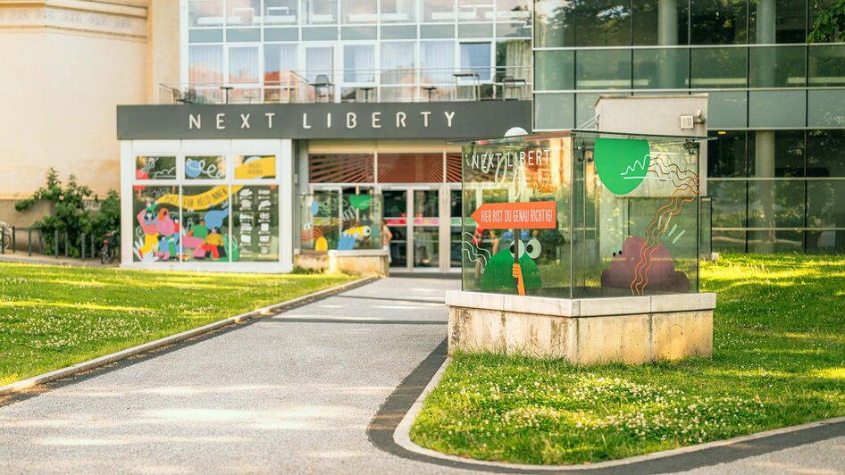 Next Liberty ist ein moderner Veranstaltungsort in Graz. Die lichtdurchfluteten Räume bieten flexible Nutzungsmöglichkeiten für Events und Konferenzen. | © Stella