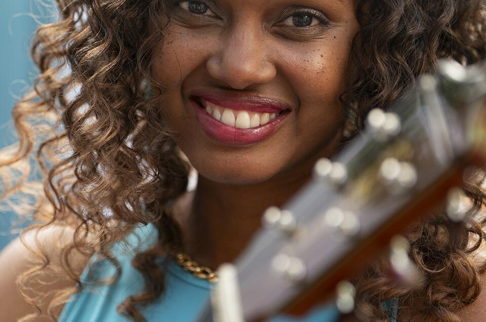 YINET ROJAS – LATIN TRES - Impression #1 | © Barbara Hohenwallner 