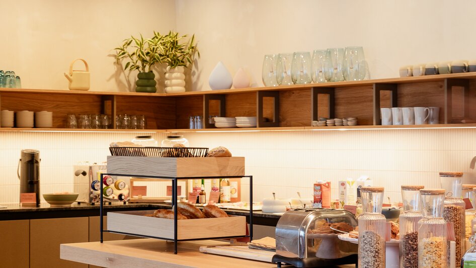 Buffet | voMas | © biYou biYou Ecoquartier in den Bergen - Impression #2.4 | © biYou